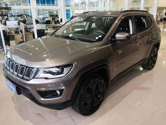 JEEP COMPASS 2.0 16V DIESEL LONGITUDE 4X4 AUTOMÁTICO JEEP COMPASS 2.0 16V DIESEL LONGITUDE 4X4 AUTOMÁTICO